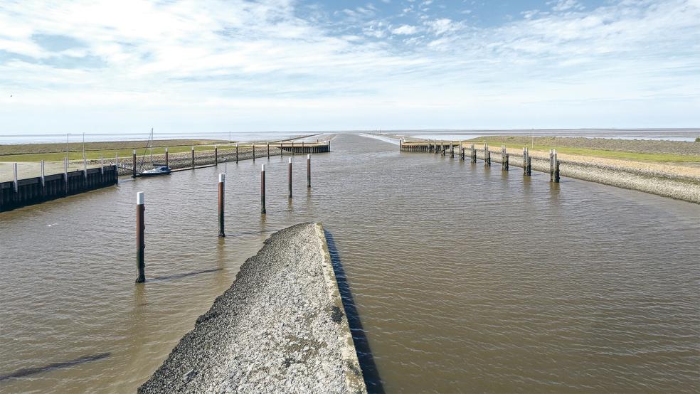 Schon jetzt arbeiten die Anlagen wie im Sperrwerk in Leysiel immer öfter an ihrer obersten Kapazitätsgrenze.  © Foto: Jürgens