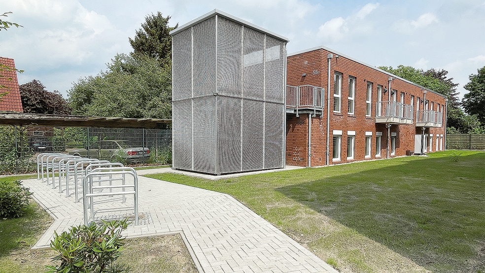 Das neue Schulgebäude des Klinikums an der Großstraße 58a in der Innenstadt von Leer.  © Foto: Klinikum
