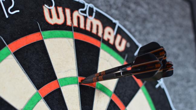 Darts-Turnier für Kinder in Holthusen