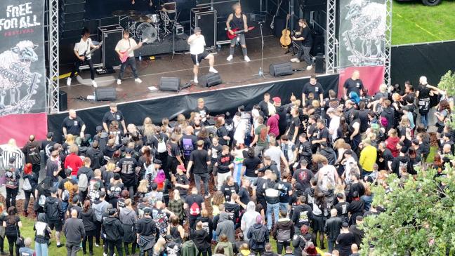 »Party im Park« in vollen Zügen