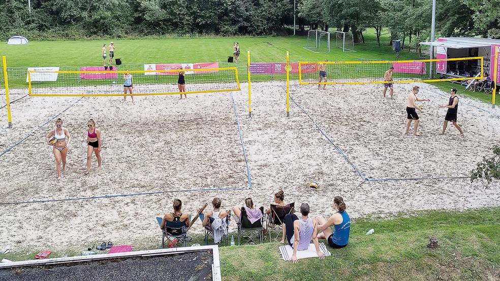 Auf der Beachvolleyball-Anlage von Fortuna Logabirum wird am 27. und 28. Juli der »Sparkassen Beachvolleyball-Cup« ausgetragen.  © Foto: privat