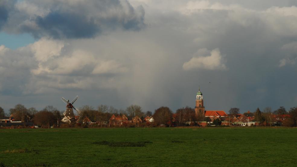 Warmer Geldsegen und -regen wird über die Gemeinde Jemgum kommen, denn sie erhält eine Bedarfszuweisung. © Hanken (Archiv)
