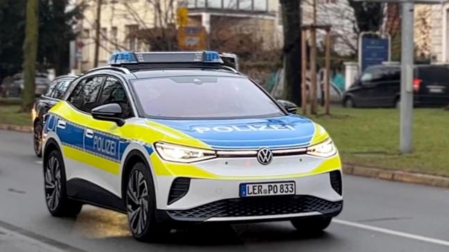 Autoscheibe mit Folie abgeklebt: Tasche weg