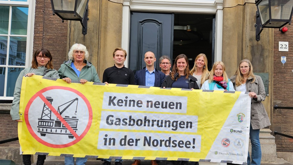 Auch Vertreter der Bürgerinitiative »Saubere Luft Ostfriesland« werden am Sonnabend an einer Demonstration gegen die geplanten Gasbohrungen vor Borkum auf der Nordseeinsel teilnehmen, die von Fridays For Future organisiert wird.  © Foto: Archiv