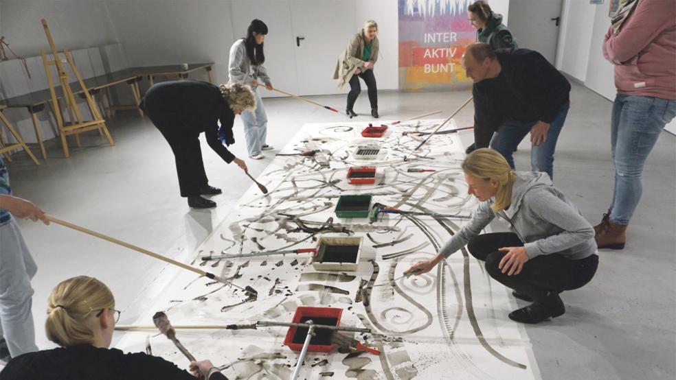 Die Teilnehmer der verschiedenen Projekte beschäftigen sich auch mit nachhaltigen Materialien und Techniken.  © Foto: Stadt Papenburg