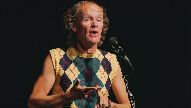 Von Trans-Geimpften und Menstruationsneid