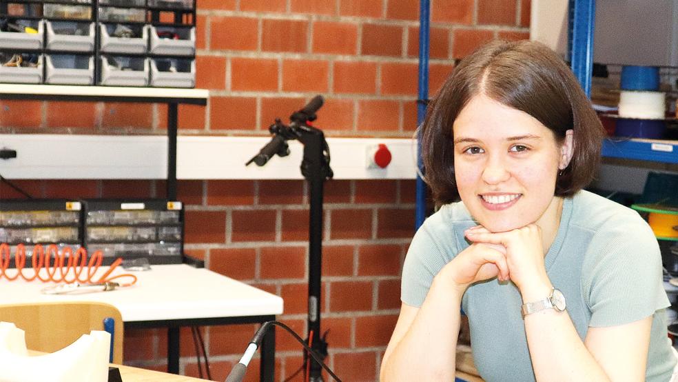 Leonie Tellmann studiert »Nachhaltige Produktentwicklung im Maschinenbau« an der Hochschule Emden/Leer.  © Foto: Hochschule