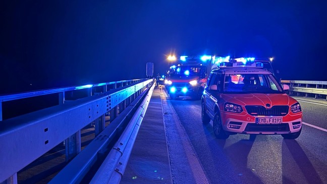 Massenunfall auf A31: Autos fahren zweimal in Stauende