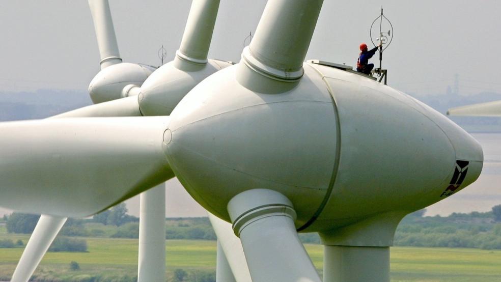 Die Windkraftanlagen werden nun nach und nach repariert. © Wagner (dpa/Symbolfoto)