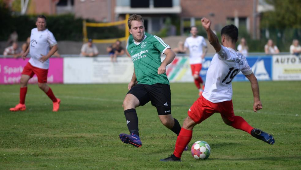 Oscar Zechner (grünes Trikot) und der BSV konnten ihr Tor bis zur letzten Sekunde verteidigen. Doch ein Gegentreffer quasi mit Abpfiff führte zum 1:1-Endstand. © Born