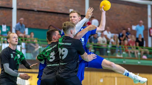 Start nach Maß für Holthusens Handballer