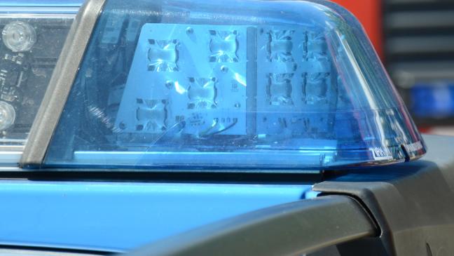 Radfahrer stürzt und verletzt sich schwer