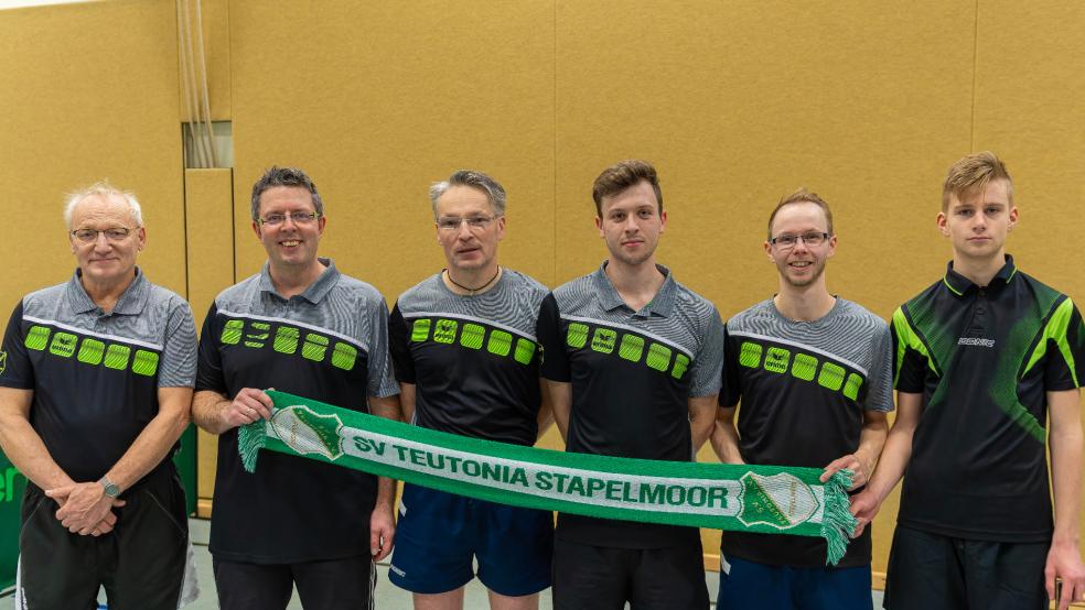 Die 1. Tischtennis-Herren des SV Teutonia Stapelmoor ist mit zwei 9:0-Siegen in die Saison gestartet. © Jungeblut