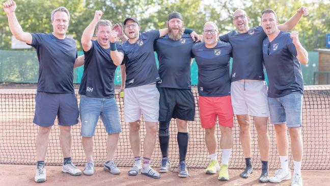 TuS Weener feiert Tennis-Titel