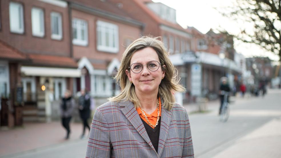 Heike Horn (parteilos) war 2019 das Amt als Inselbürgermeisterin auf der rund 1700 Einwohnerinnen und Einwohner zählenden Nordseeinsel Langeoog angetreten. © Schuldt (dpa)