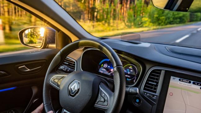 Polizei sucht nach Fahrer eines weißen Scirocco