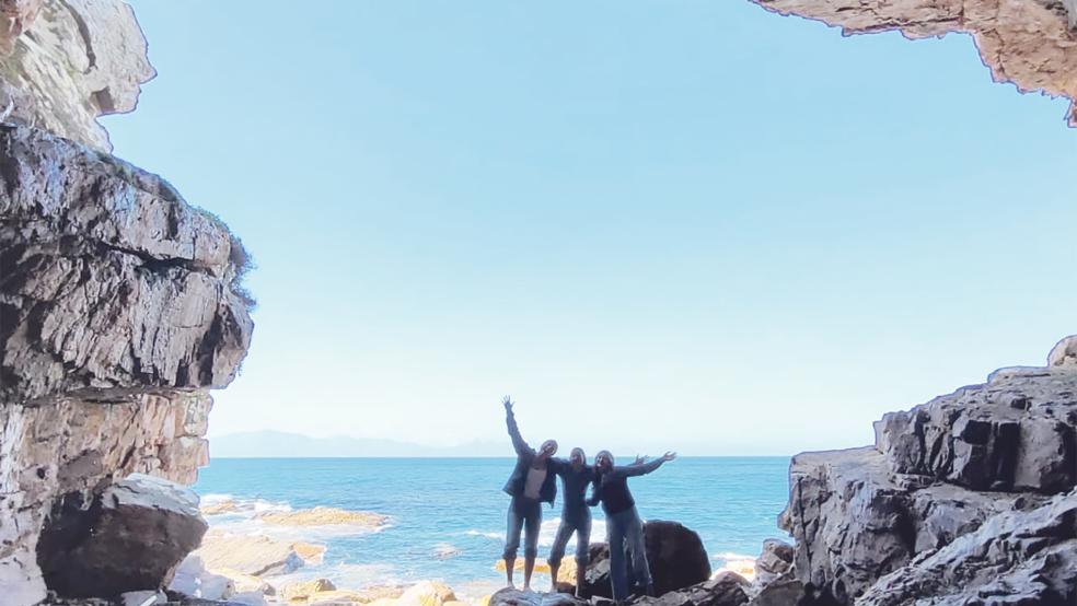 Eine Grotte am Meer war das Ziel einer Wanderung von Marieke Koetsier - und ein weiteres Naturwunder bei ihrem Aufenthalt in Südafrika.  © Fotos: privat