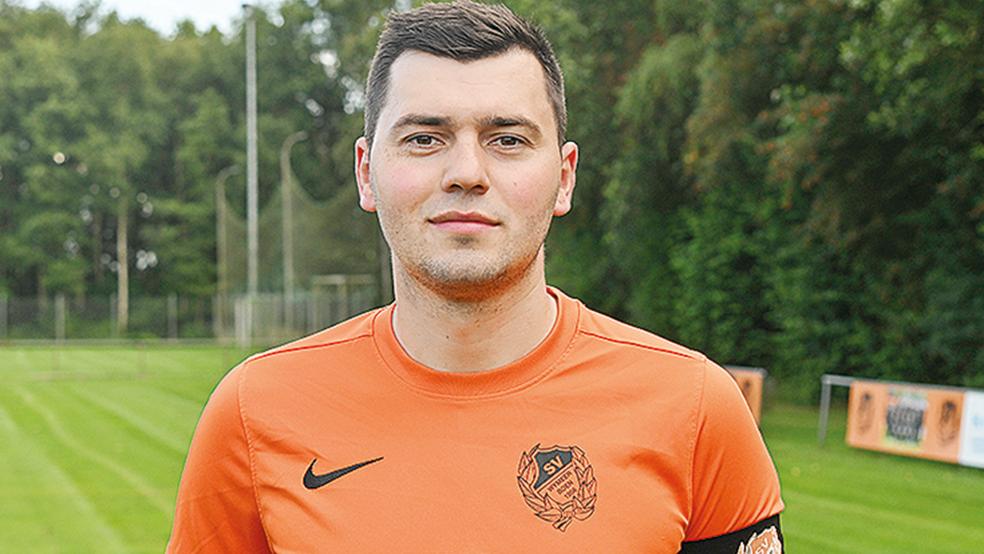 Dennis Klock steht nun bei sieben Saisontoren in der Ostfrieslandklasse B4.  © Foto: Bruins