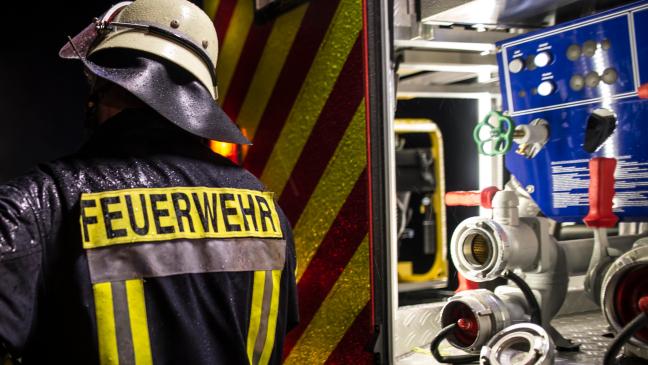 Feuerwehr beseitigt Baum-Gefahren