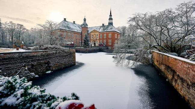 Weihnachtswelt auf Schloss Gödens