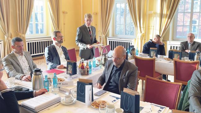 IHK fordert mehr Mut und Reformen