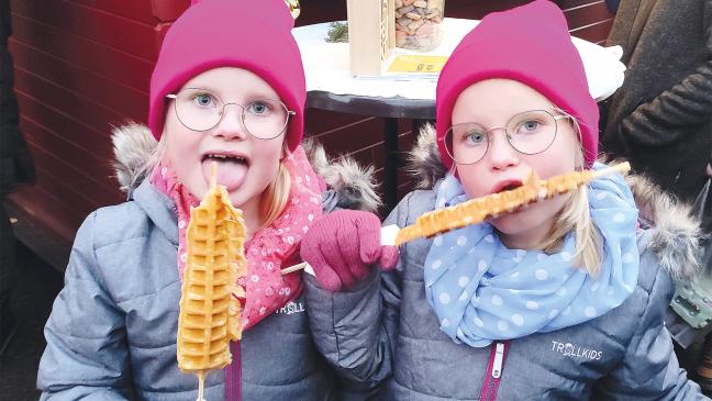 Leckere Tannenwaffeln auf dem Weihnachtsmarkt