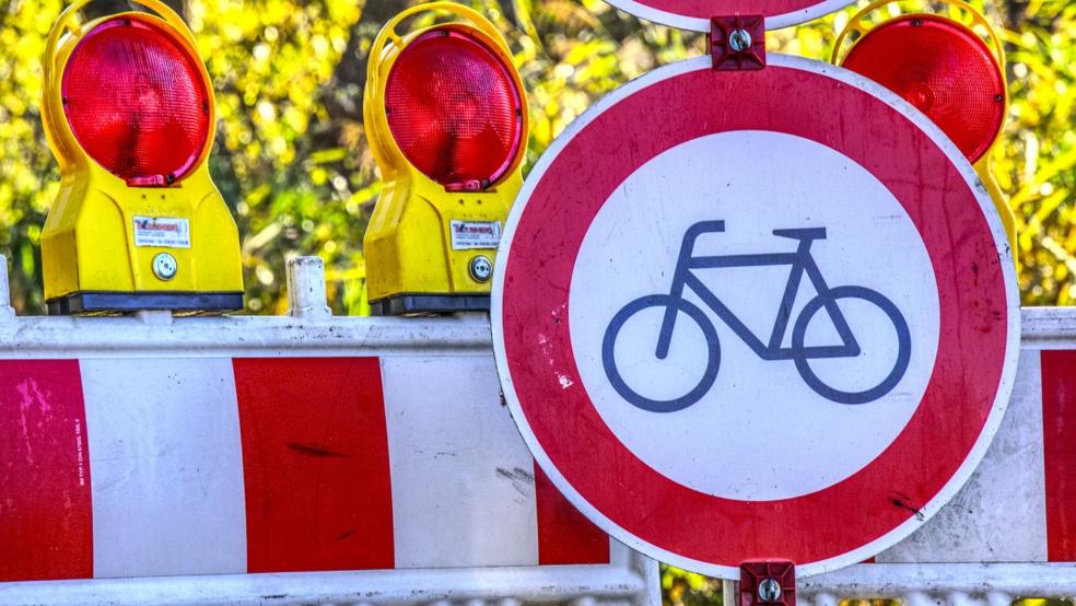 In Bunde und Boen werden ab morgen Landesstraßen saniert. © pixabay