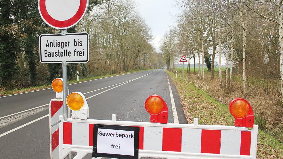 Die Sanierung der Landesstraße 17 sollte ursprünglich bis kurz vor Weihnachten dauern.  © Foto: Busemann