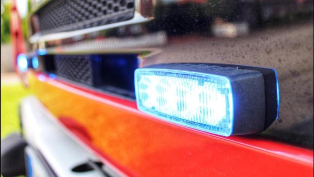 Feuerwehr sucht A 28 nach brennendem Fahrzeug ab