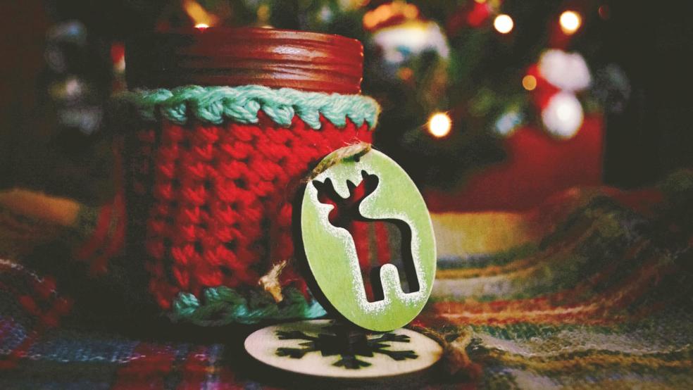 Wenig weihnachtlich gestimmt waren Diebe, die wohl über die Weihnachtsfeiertage in einen Verkaufstand für Glühwein in der Fußgängerzone von Leer eingebrochen sind. © Pixabay