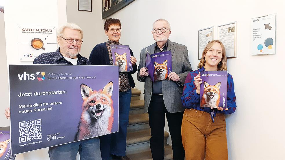 Hans Fricke (stellvertretender Vorsitzender, von links), Sabine Kasimir, Jörg Furch und Pressesprecherin Juliane Blech stellten das neue Semesterprogramm vor.  © Foto: Berents