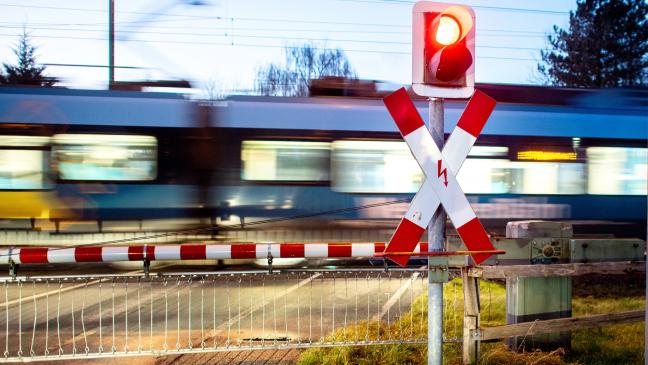 Bahnübergang wird voll gesperrt