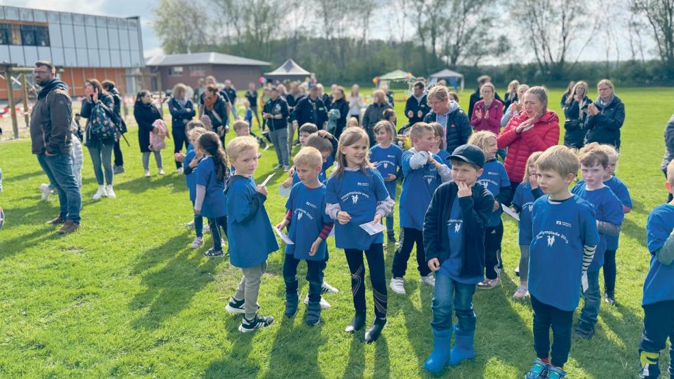 Rund 170 KInder nahmen an der ersten Kita-Olympiade statt – es war ein voller Erfolg.  © Foto: Stadt Weener