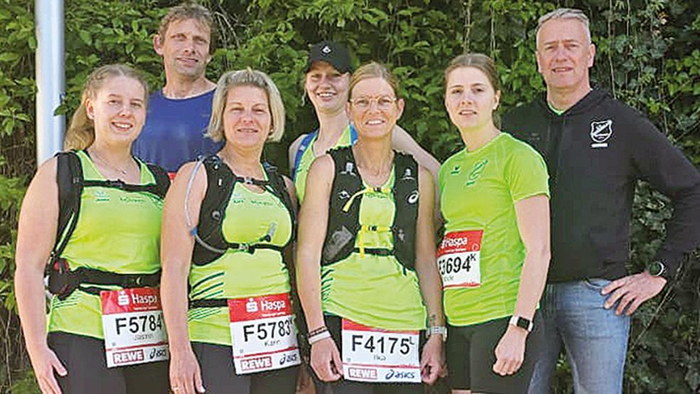 Eine Sechser-Gruppe lief, begleitet von Trainer Richard Hartema, in Hamburg den Marathon.  © privat