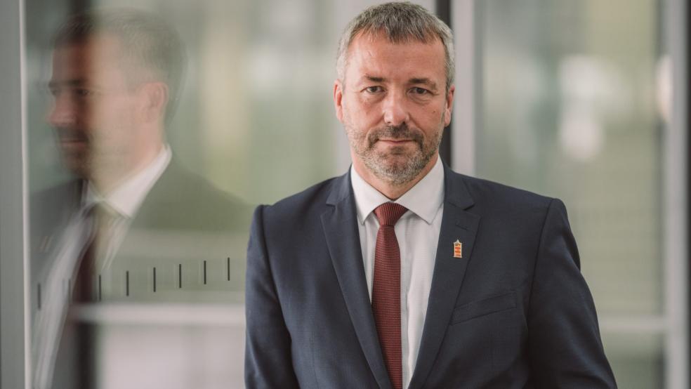 Johann Saathoff aus Pewsum vertritt seit 2013 den Wahlkreis Aurich-Emden im Bundestag. © Fionn Grosse