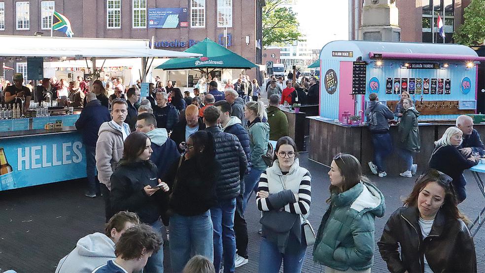 Gerstensaft-Freunde konnten mehrere hundert verschiedene Bierspezialitäten aus der Region und der ganzen Welt probieren. © Foto: Ammermann