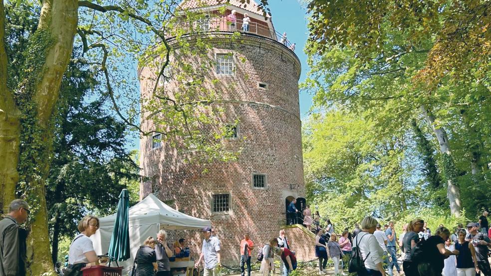 Auch der Wehrturm der Burg Stickhausen kann am 31. Mai und am 1. Juni besichtigt werden.  © Foto: Kulturkreis Jümme