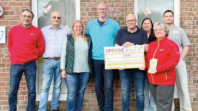 Rheiderländer erlaufen entlang der Ems 7500 Euro