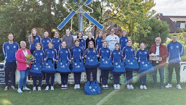 Sporttaschen für die Möhlenwarfer C-Juniorinnen