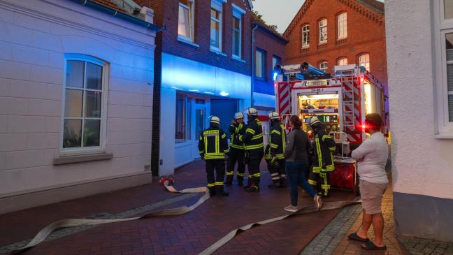 Feuerwehr rückt in die Westerstraße aus