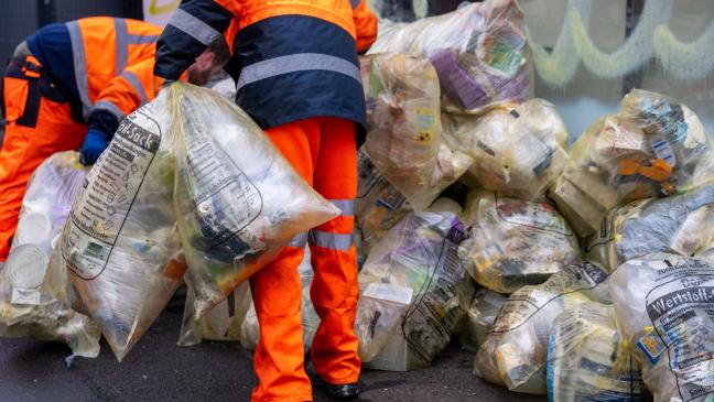 Entsorger will gelbe Säcke strenger kontrollieren