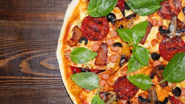 Dieb bricht in Pizzeria in Weener ein