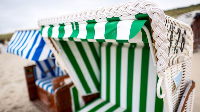 Spiekeroog testet grüne Strandkörbe