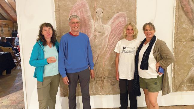 Kunst-Event endet mit Musik und einem Rosalöffler