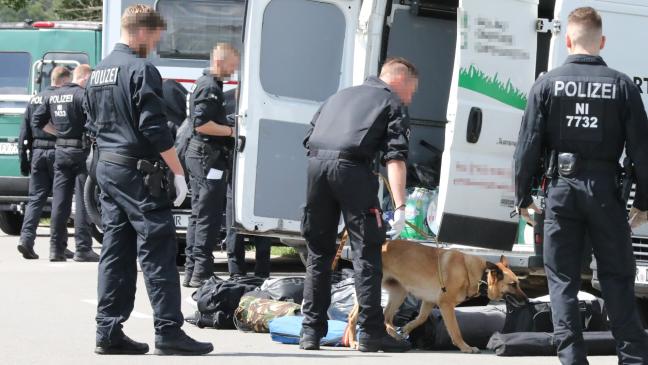 Polizei hat bisher 1000 Menschen kontrolliert