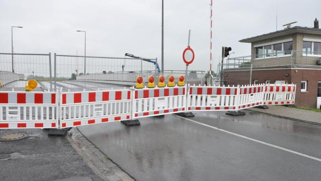 Seeschleusen-Brücke für Kfz-Verkehr gesperrt