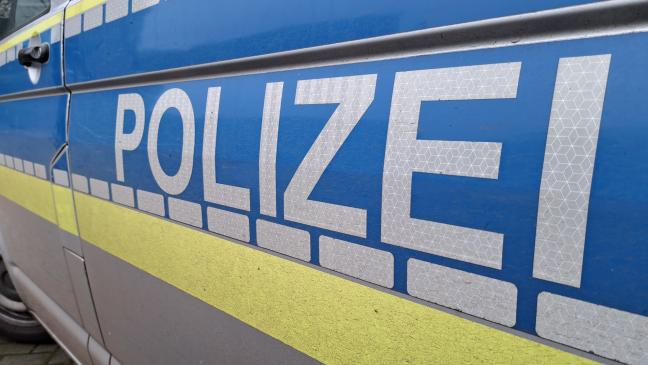 Autofahrer übersieht 76-Jährigen und fährt ihn an