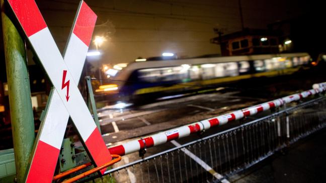 Bahnübergänge werden gesperrt