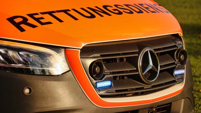 22-Jährige mit E-Scooter von Auto erfasst