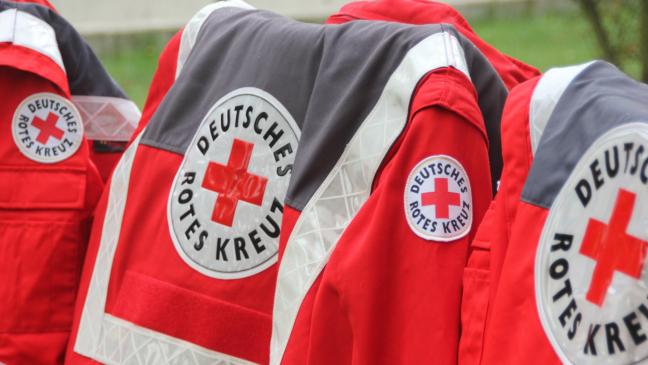 17-Jähriger und 27-Jähriger ziehen sich schwere Verletzungen zu